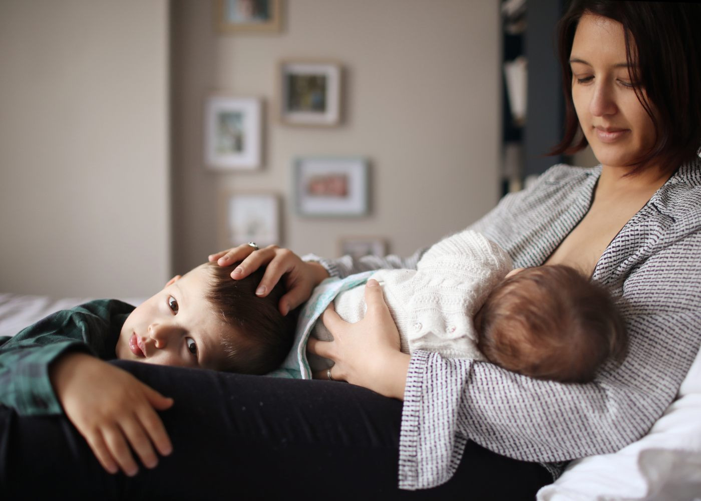 Recomendação De Duração Diária Para Amamentação Bebé Da Mamã